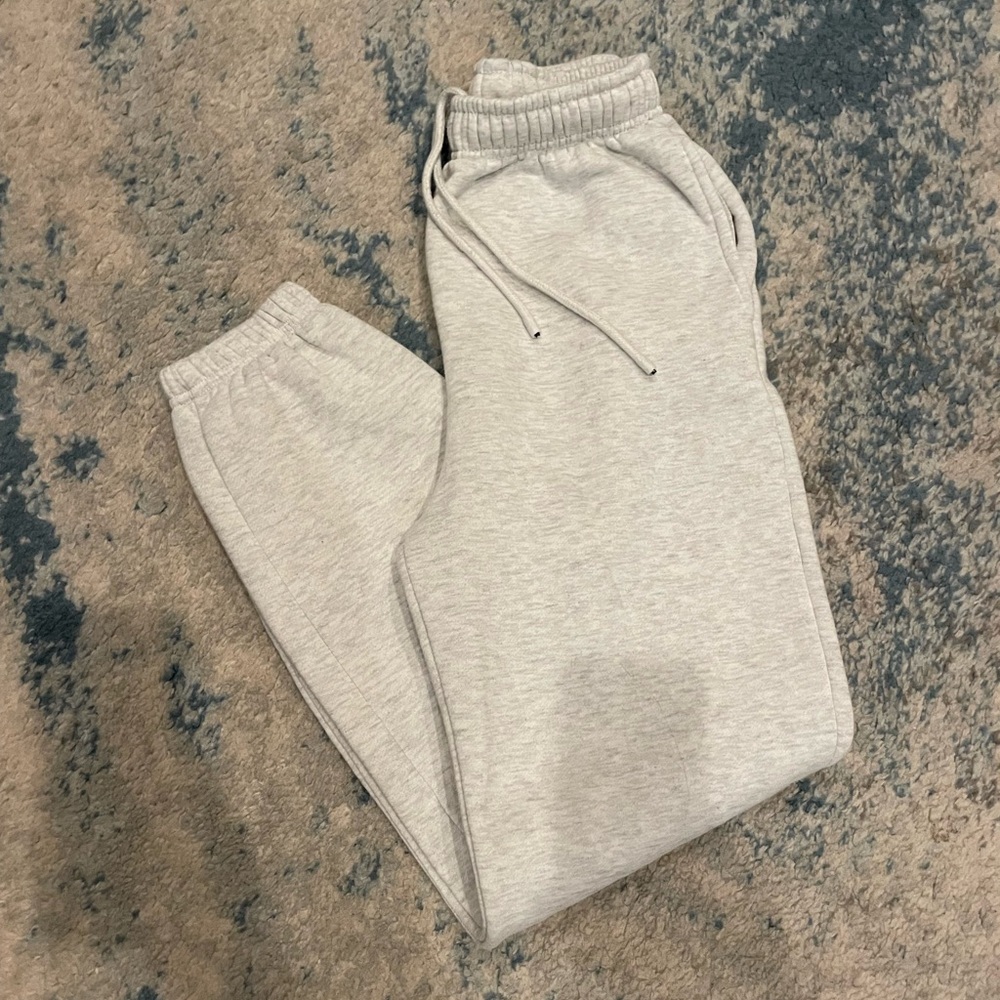 light grey sweat pants size XS